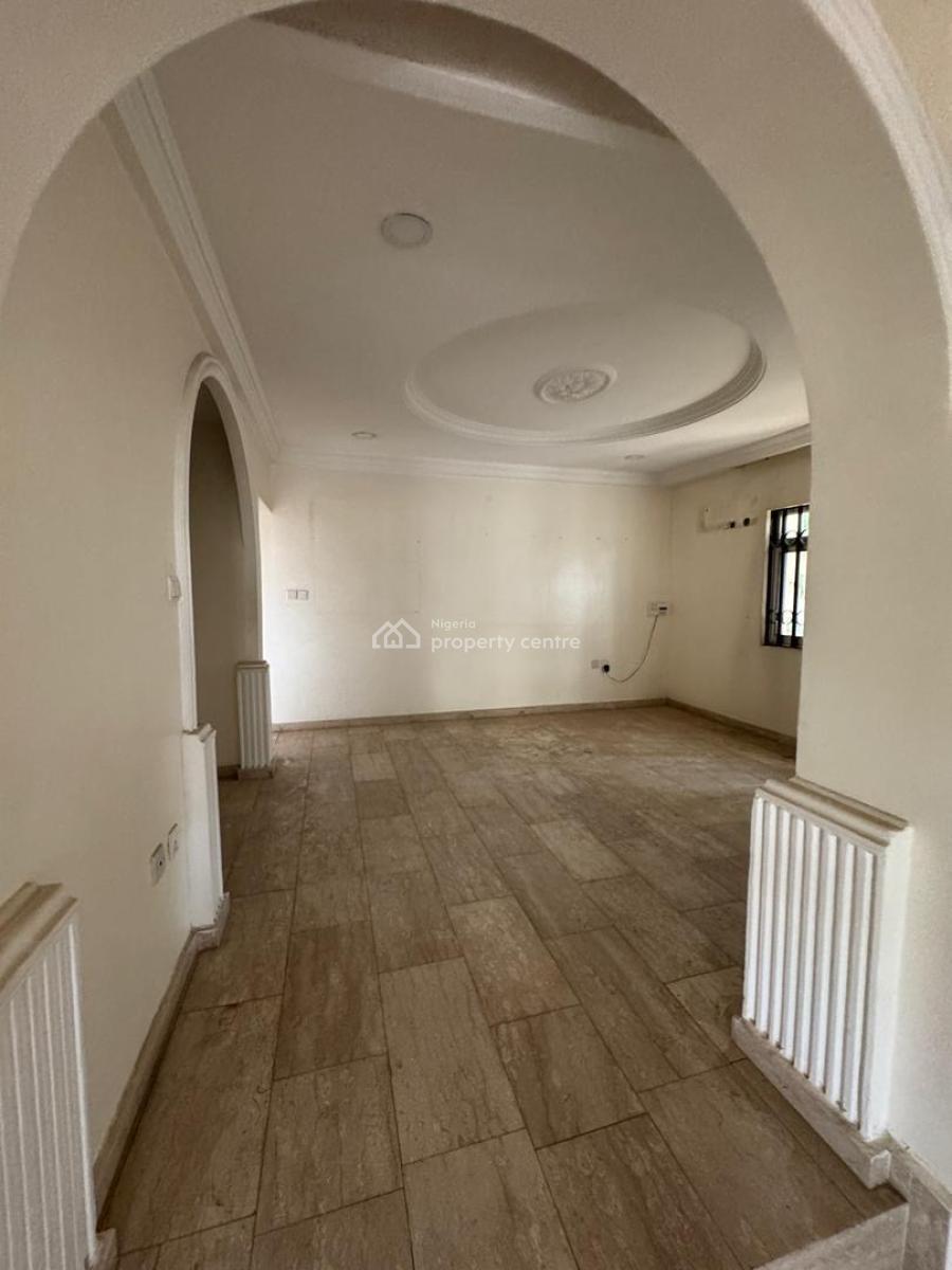 Spacious 5 Bedrooms Detached Duplex. 2 Bedrooms Guest Chalet and 2 Rooms Bq, Maitama District, Abuja, Detached Duplex for Rent