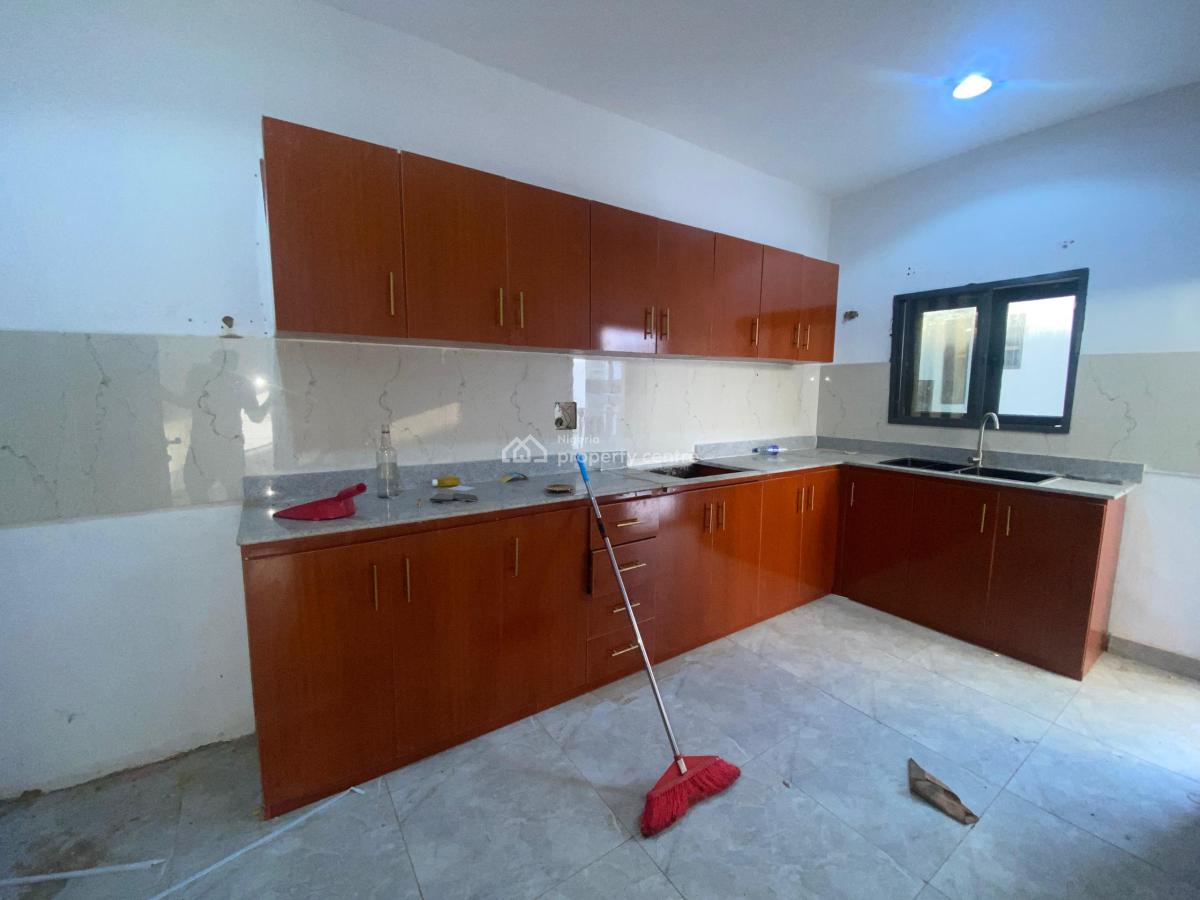 Newly Built, Spacious 3 Bedrooms Apartment, Jahi, Abuja, Flat / Apartment for Rent