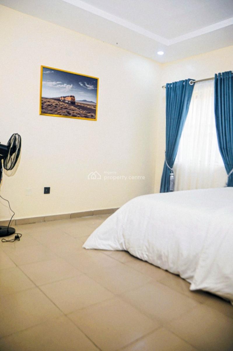 4 Bedroom Shared Apartment, Wuye, Abuja, Flat / Apartment Short Let