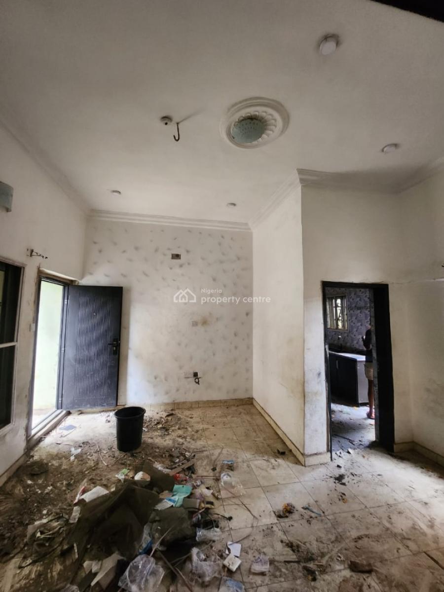 2 Bedroom Flat, Michael Alade Estate, Fagba, Agege, Lagos, Flat / Apartment for Rent