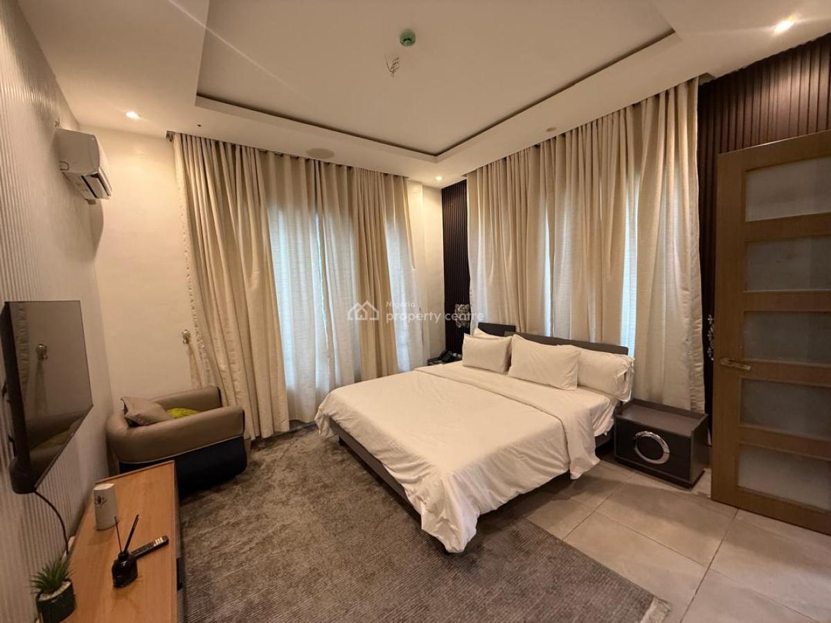 Newly Built and Furnished 2 Bedroom Apartment, Lekki Phase 1, Lekki, Lagos, Flat / Apartment for Sale