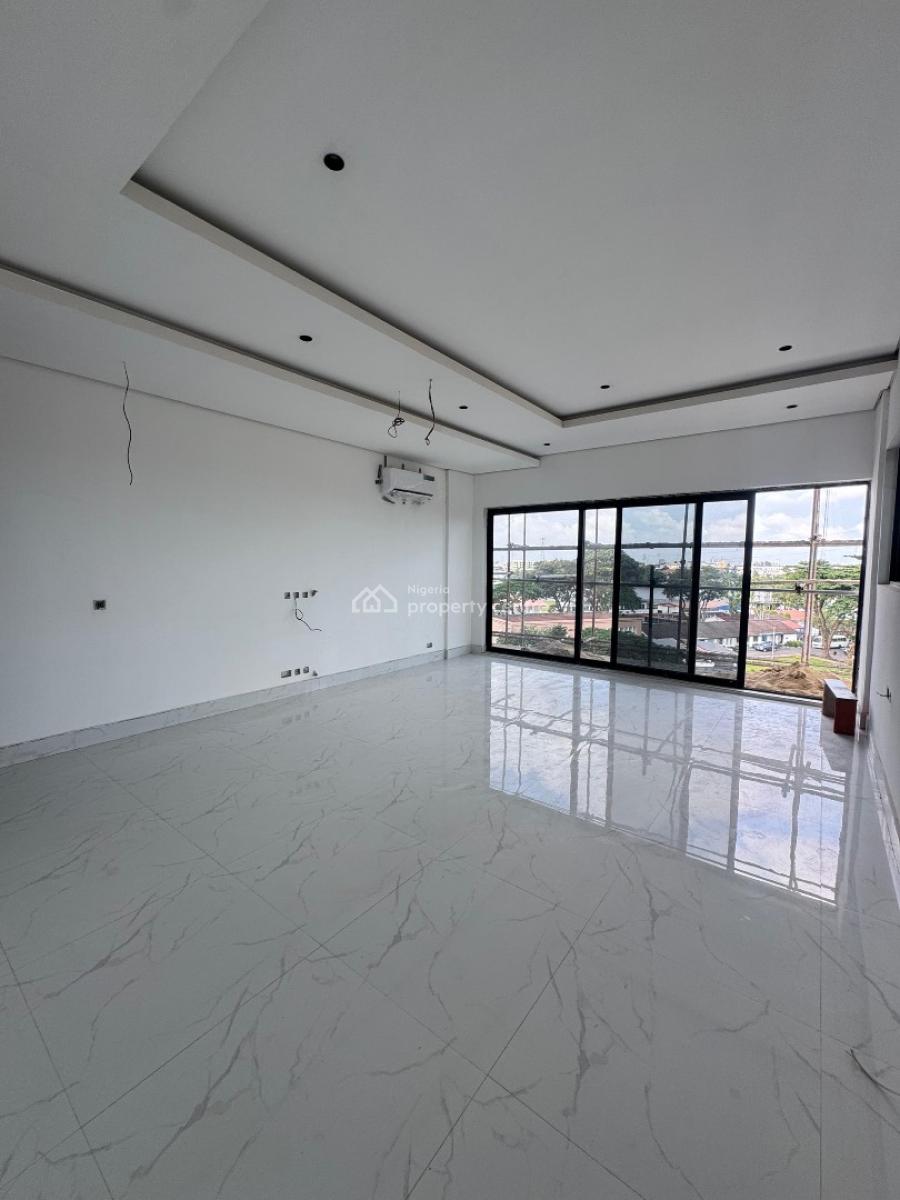 Contemporary 4bedroom Maisonette Home, Old Ikoyi, Ikoyi, Lagos, Flat / Apartment for Sale