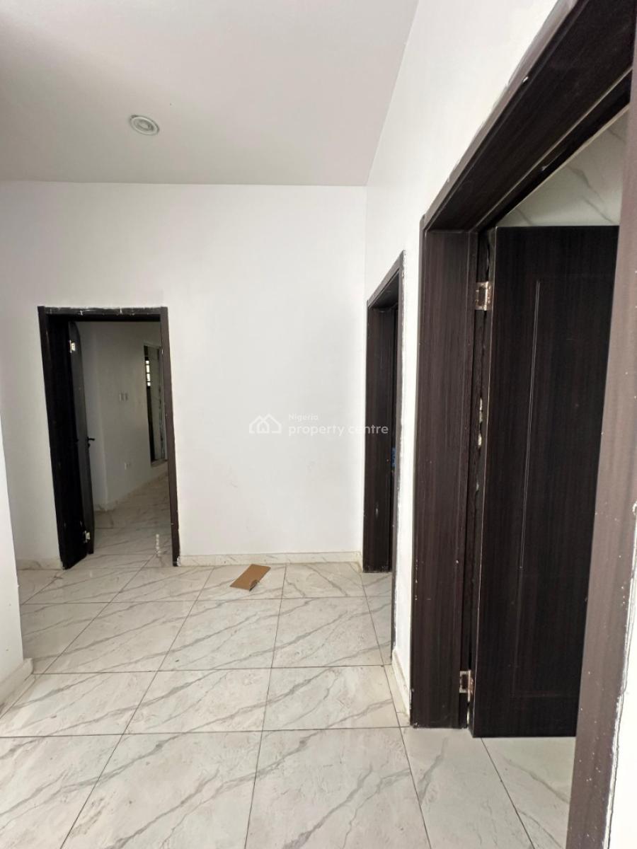 Beautiful 3 Bedroom Apartment, Ajah, Lekki Phase 2, Lekki, Lagos, Block of Flats for Sale