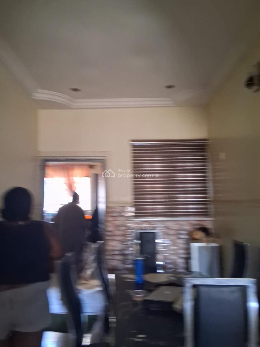 Distress Offer of 3 Bedrooms + Bq Semi-detached Bungalow in Dakwo, Dakwo, Abuja, Semi-detached Bungalow for Sale