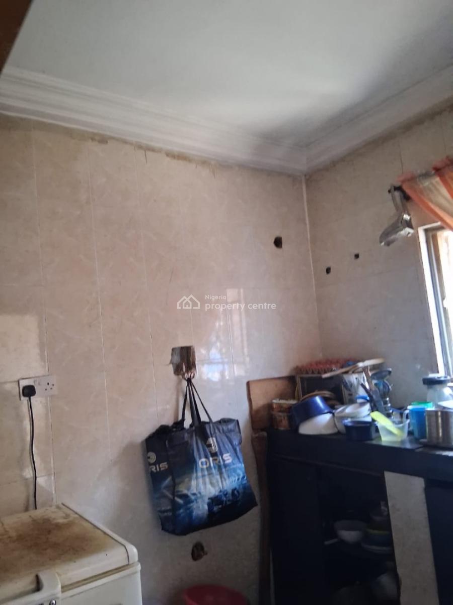 Distress Offer of 3 Bedrooms + Bq Semi-detached Bungalow in Dakwo, Dakwo, Abuja, Semi-detached Bungalow for Sale
