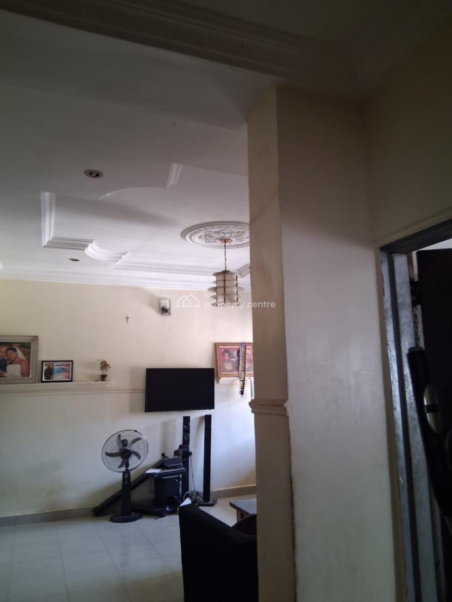 Distress Offer of 3 Bedrooms + Bq Semi-detached Bungalow in Dakwo, Dakwo, Abuja, Semi-detached Bungalow for Sale