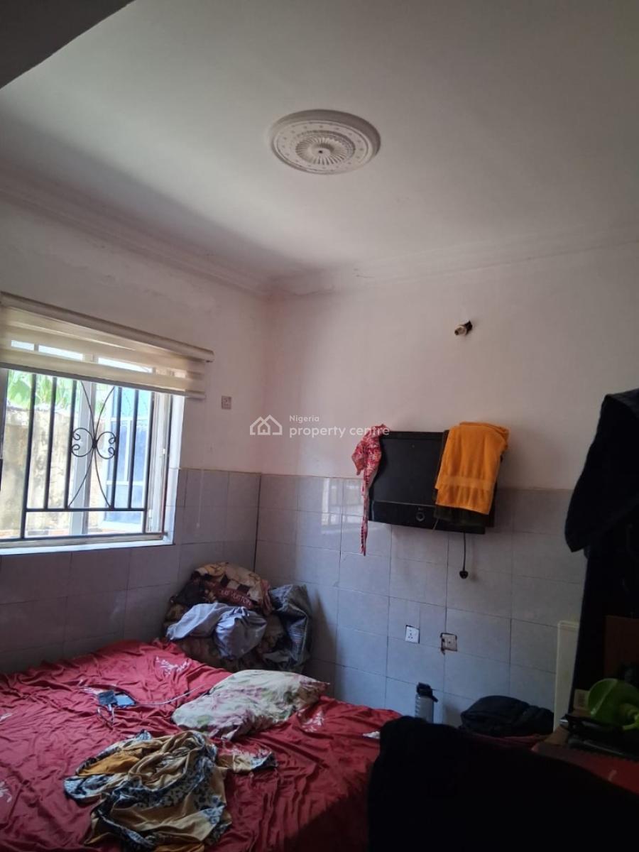 Distress Offer of 3 Bedrooms + Bq Semi-detached Bungalow in Dakwo, Dakwo, Abuja, Semi-detached Bungalow for Sale