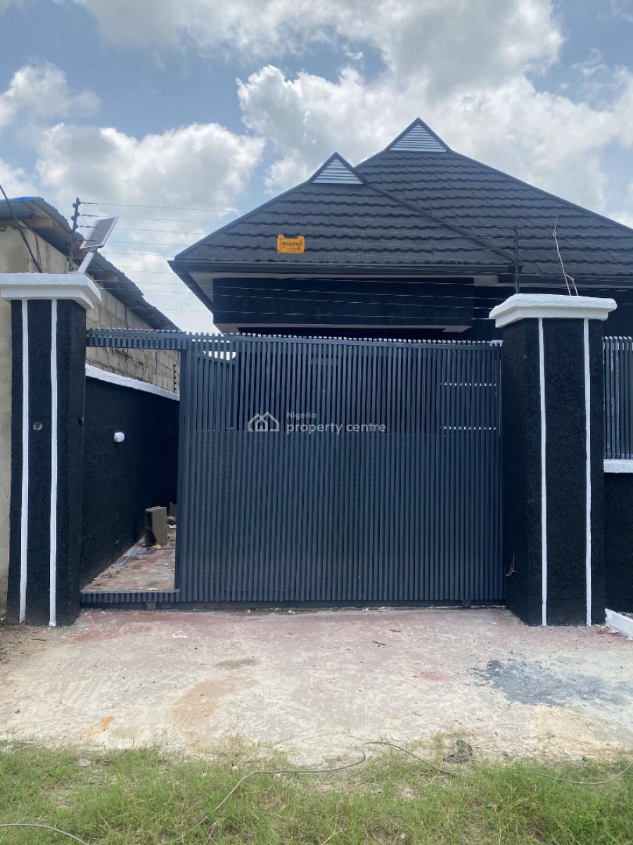 2bedroom Bungalow Comes with 24solar Panels Plus 10kva Lithium Battery, Elesekan, Bogije, Ibeju Lekki, Lagos, Detached Bungalow for Sale