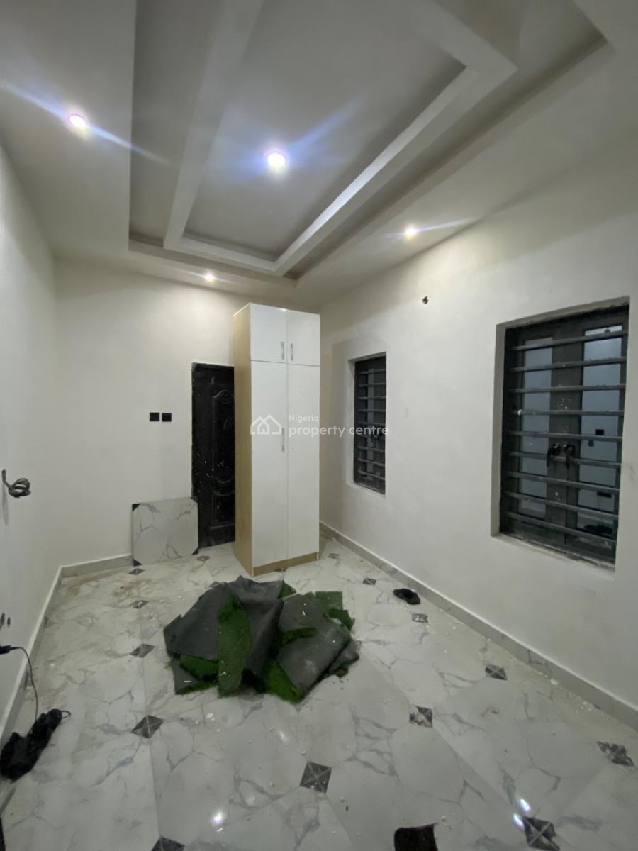 2bedroom Bungalow Comes with 24solar Panels Plus 10kva Lithium Battery, Elesekan, Bogije, Ibeju Lekki, Lagos, Detached Bungalow for Sale