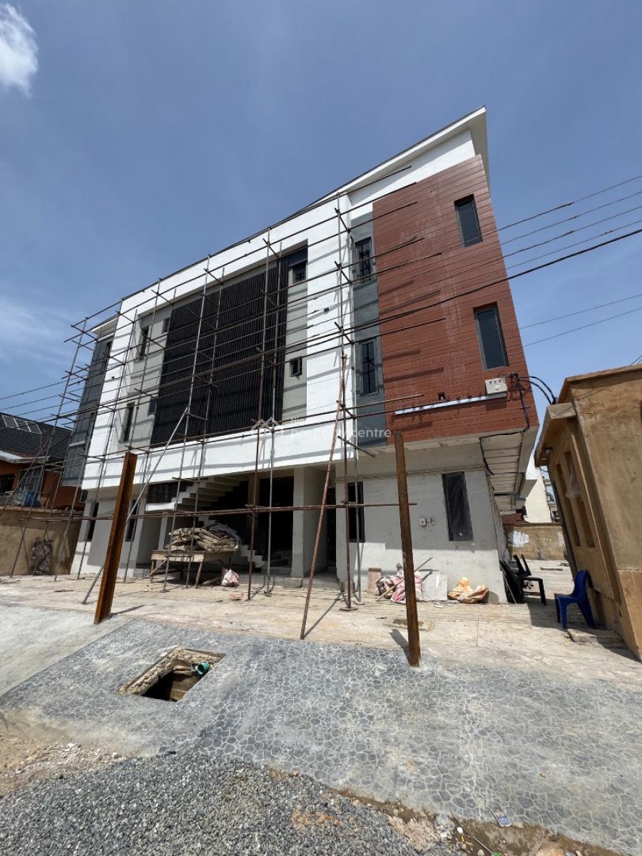 Luxurious 2 Bedroom Apartment in a Very Good Location, Masha Kilo, Surulere, Lagos, House for Sale