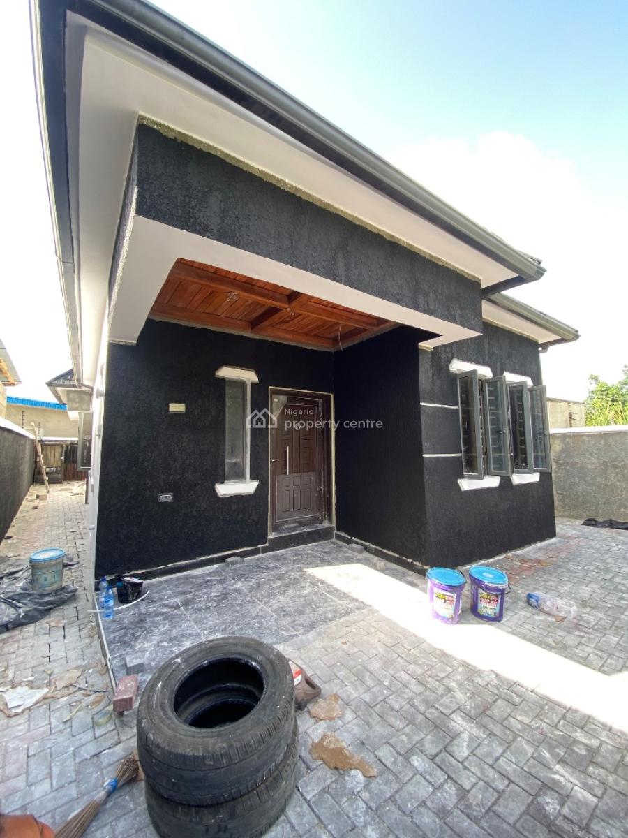 2bedroom Bungalow Self Compound, Elesekan Estate, Bogije, Ibeju Lekki, Lagos, Detached Bungalow for Rent