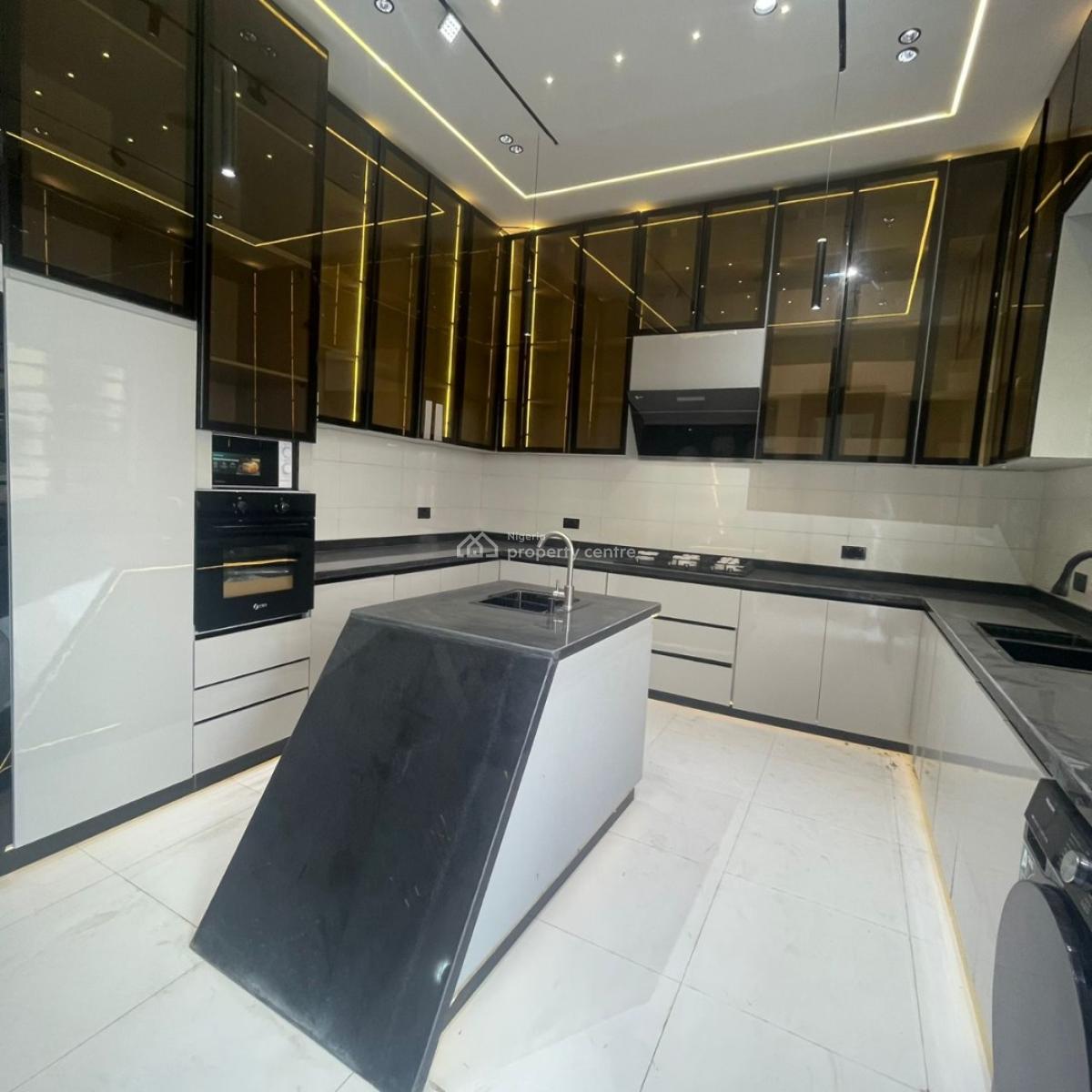 Exquisitely Finished Luxury 5 Bedroom Fully Detached Duplex with Bq, Chevron, Lekki, Lagos, Detached Duplex for Sale