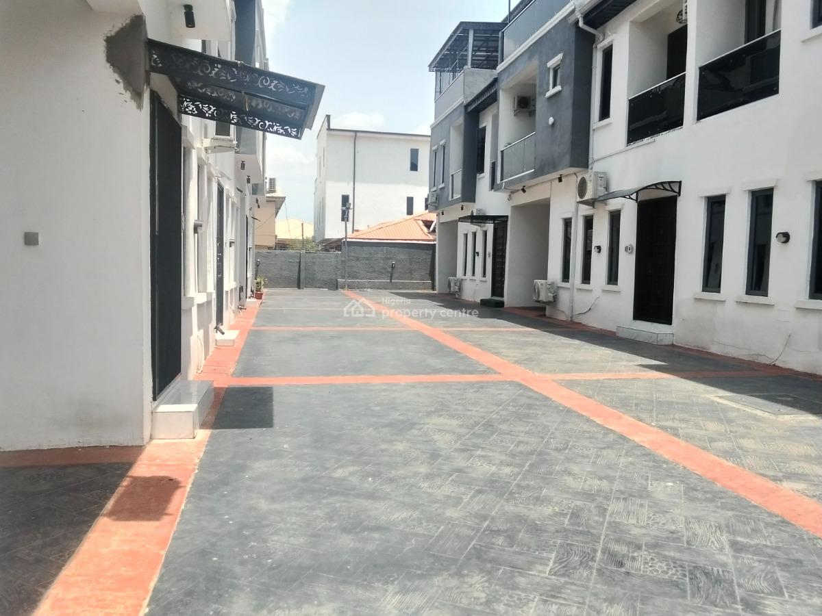4 Bedroom Terraced Duplex with Bq, in a Call to Access Estate, Gra Phase 1, Magodo, Lagos, Terraced Duplex for Sale