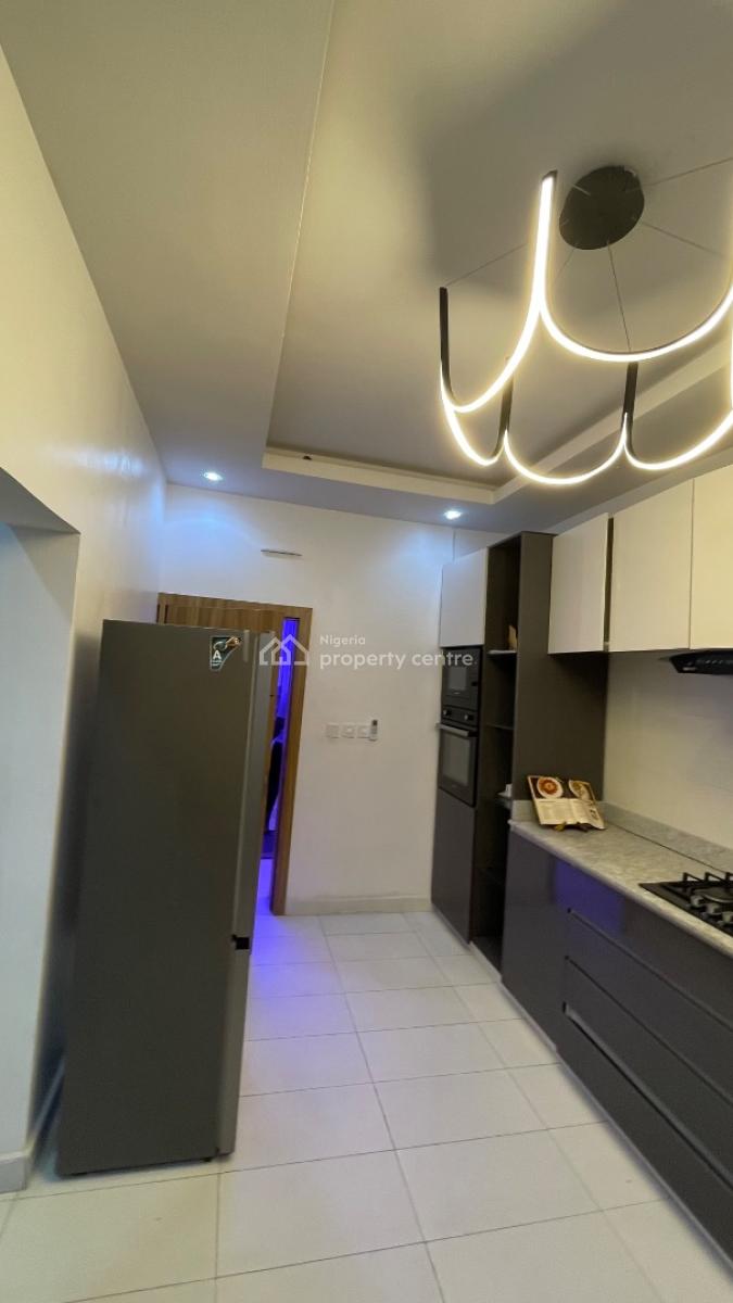 Fully Furnished & Fully Serviced 2-bedroom Apartment, Lekki (right, Lekki Phase 1, Lekki, Lagos, Flat / Apartment for Rent