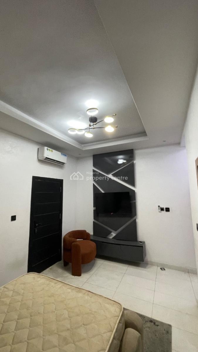 Fully Furnished & Fully Serviced 2-bedroom Apartment, Lekki (right, Lekki Phase 1, Lekki, Lagos, Flat / Apartment for Rent
