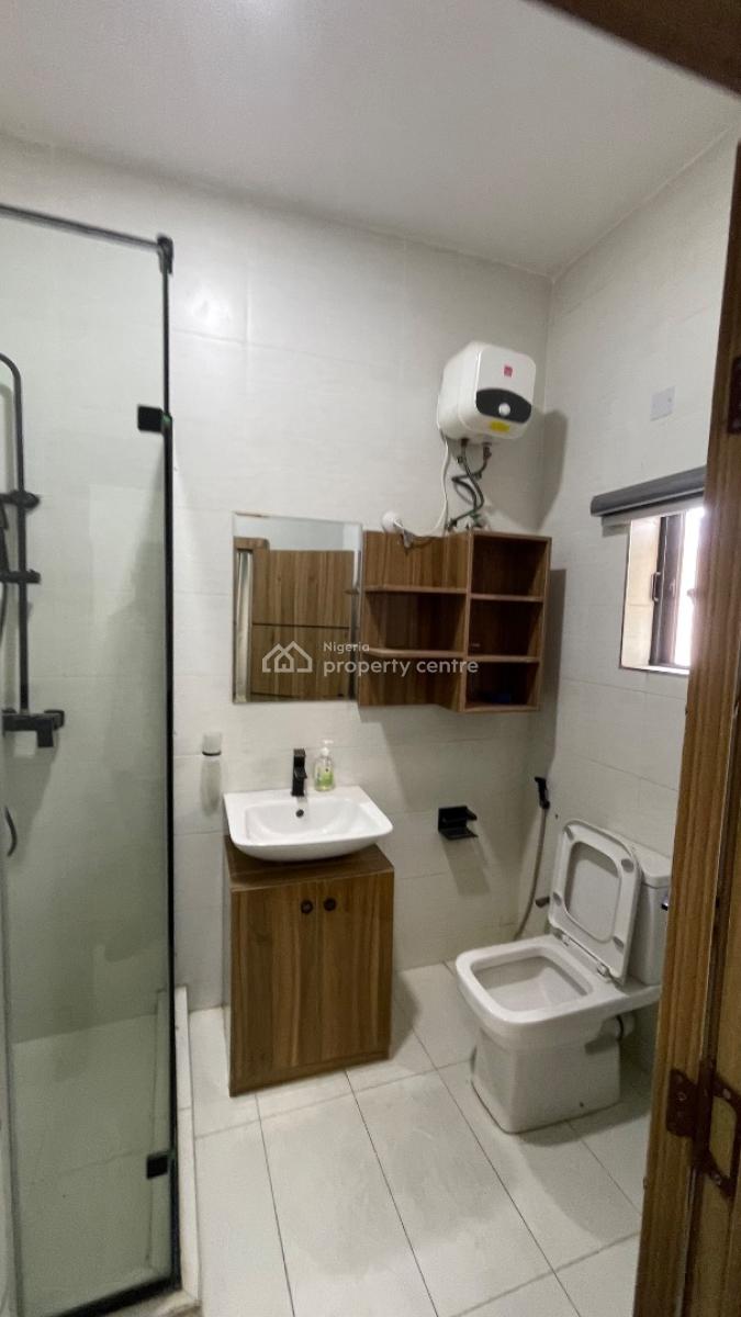 Fully Furnished & Fully Serviced 2-bedroom Apartment, Lekki (right, Lekki Phase 1, Lekki, Lagos, Flat / Apartment for Rent