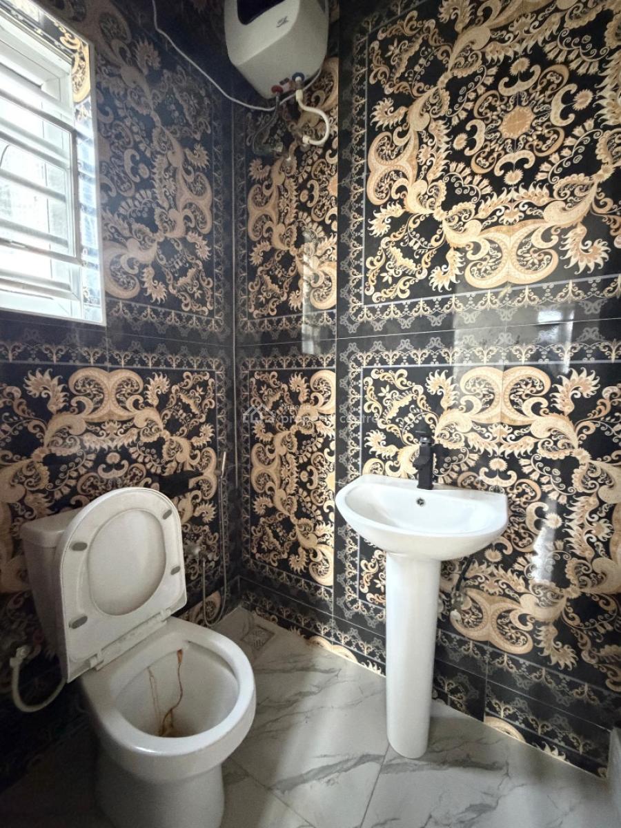 Gorgeous 2 Bedroom Apartment, Ajah, Ajah, Lagos, Flat / Apartment for Sale