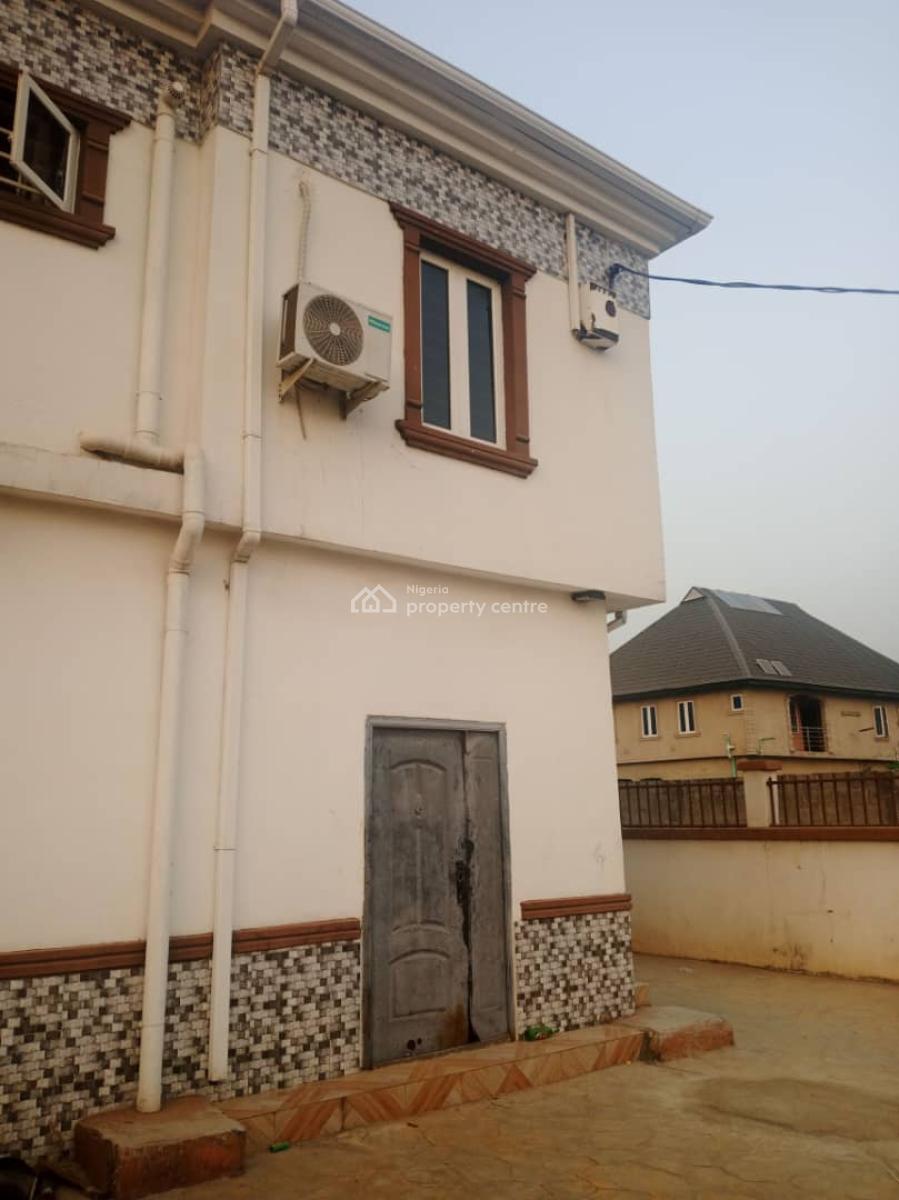 Nice 2 Bedrooms Flat / Apartment in Serene Environment, Magodo Phase 1, Magodo, Lagos, Flat / Apartment for Rent