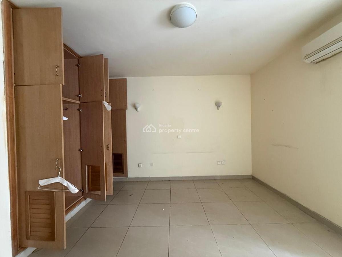 3 Bedroom Apartment with Maids Room, Old Ikoyi, Ikoyi, Lagos, Flat / Apartment for Rent