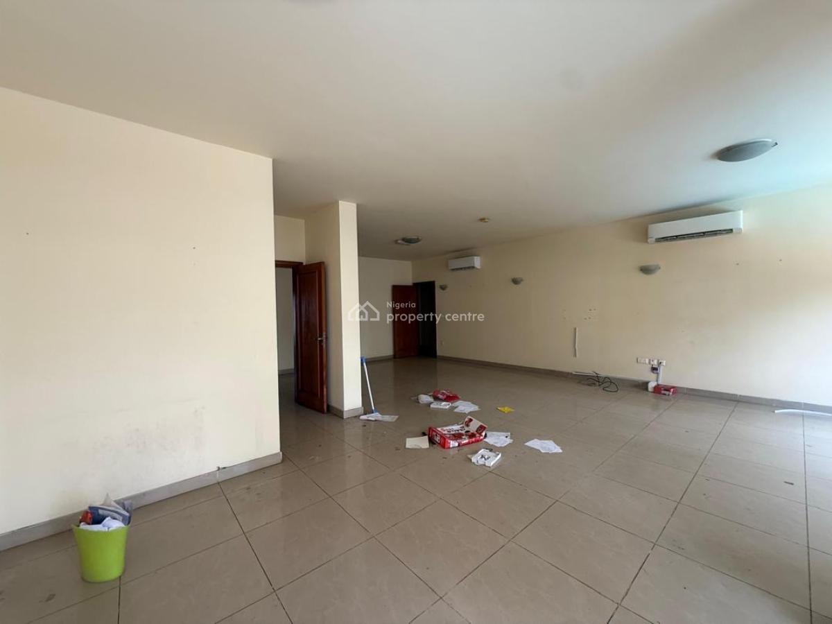 3 Bedroom Apartment with Maids Room, Old Ikoyi, Ikoyi, Lagos, Flat / Apartment for Rent