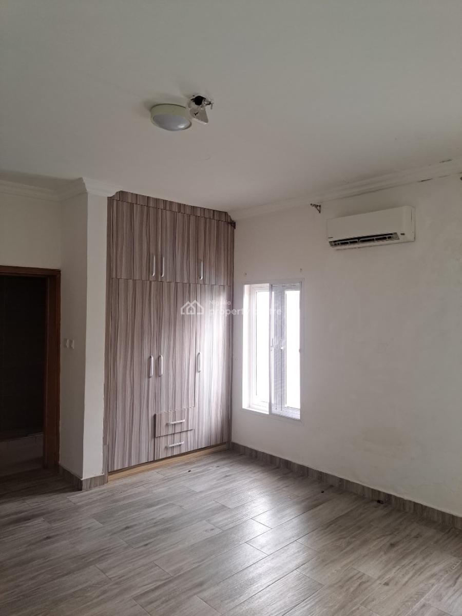 Executive 2 Bedrooms Apartment, Gra, Ogudu, Lagos, Flat / Apartment for Rent