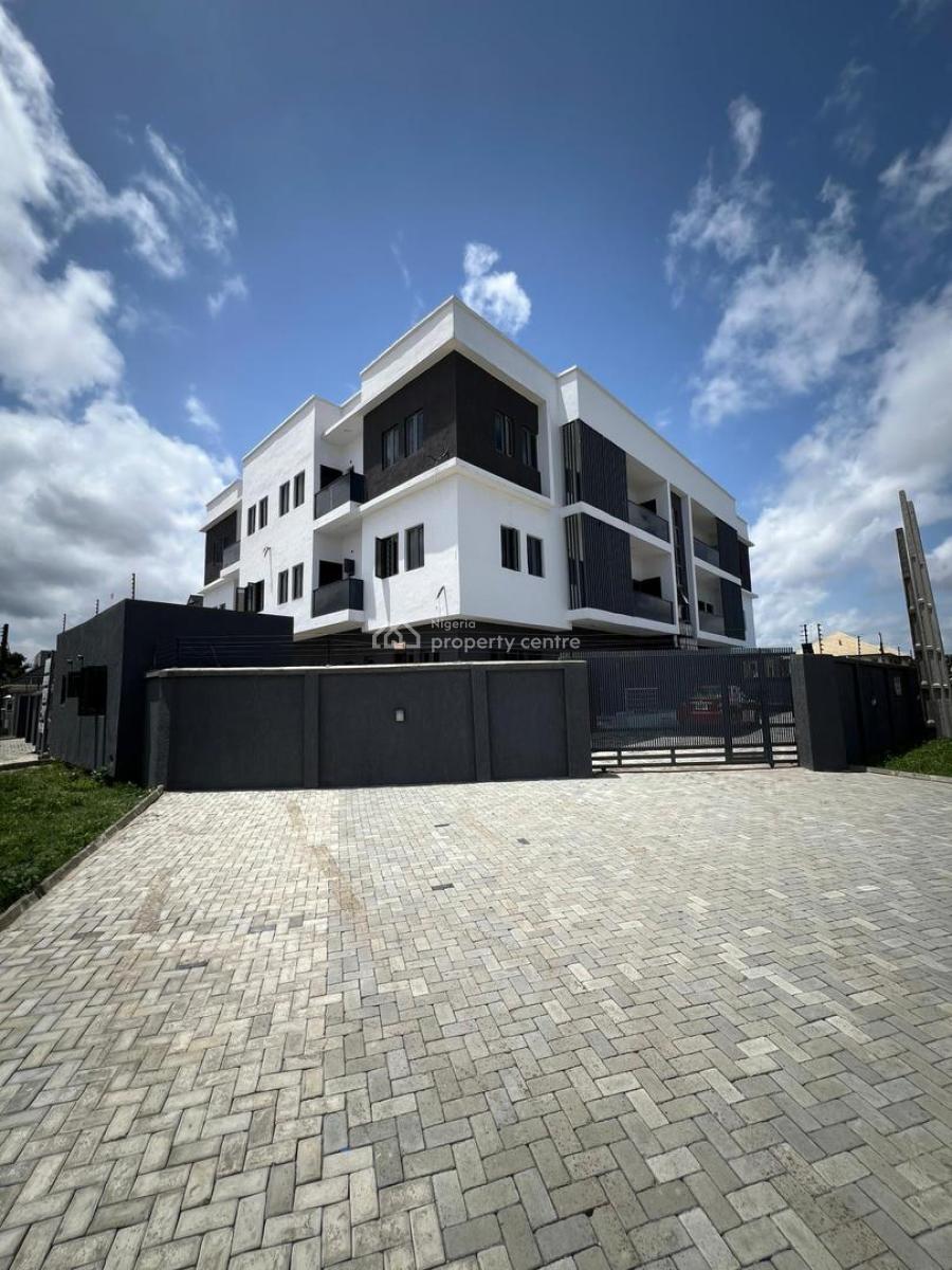 Spacious 2 Bedroom Apartment with Swimming Pool, Scheme 2, Ajah, Lagos, Flat / Apartment for Rent