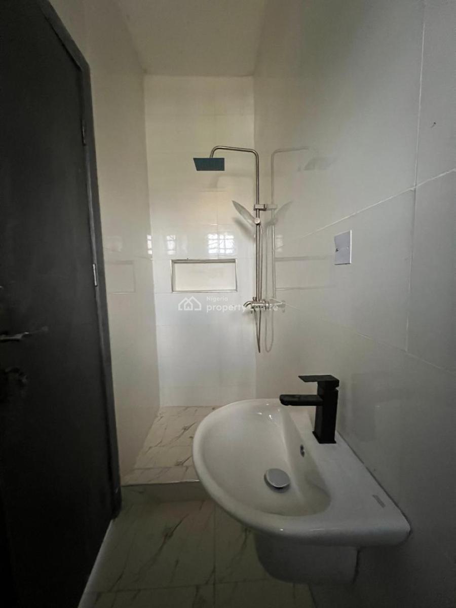 Spacious 2 Bedroom Apartment with Swimming Pool, Scheme 2, Ajah, Lagos, Flat / Apartment for Rent