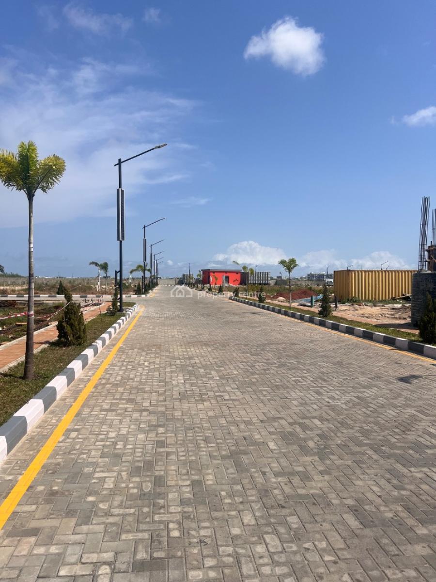 Luxury and Premium Serviced Ready to Build Land, Gated with Incredible Amenities in an Estate, Lekki Phase 1, Lekki, Lagos, Residential Land for Sale