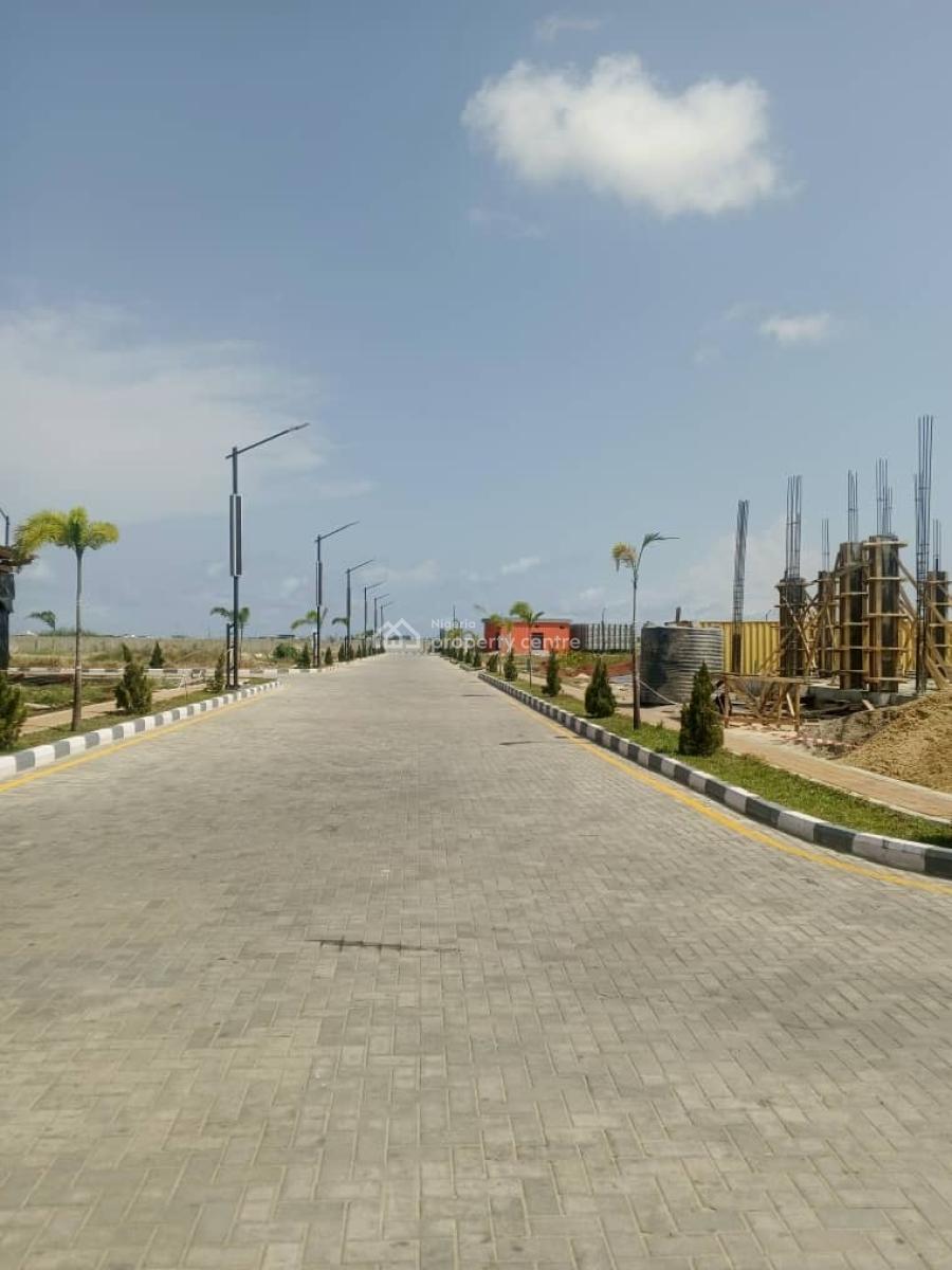 Luxury and Premium Serviced Ready to Build Land, Gated with Incredible Amenities in an Estate, Lekki Phase 1, Lekki, Lagos, Residential Land for Sale