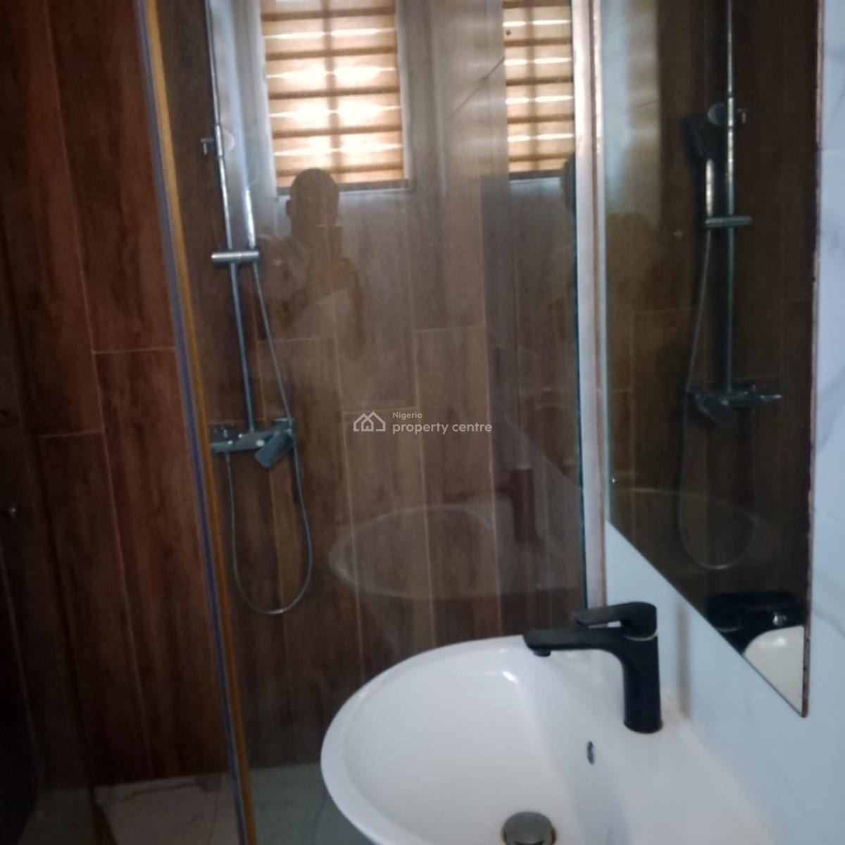 Luxury 3 Bedrooms Apartments with a Bq, Ikoyi, Lagos, Flat / Apartment for Rent