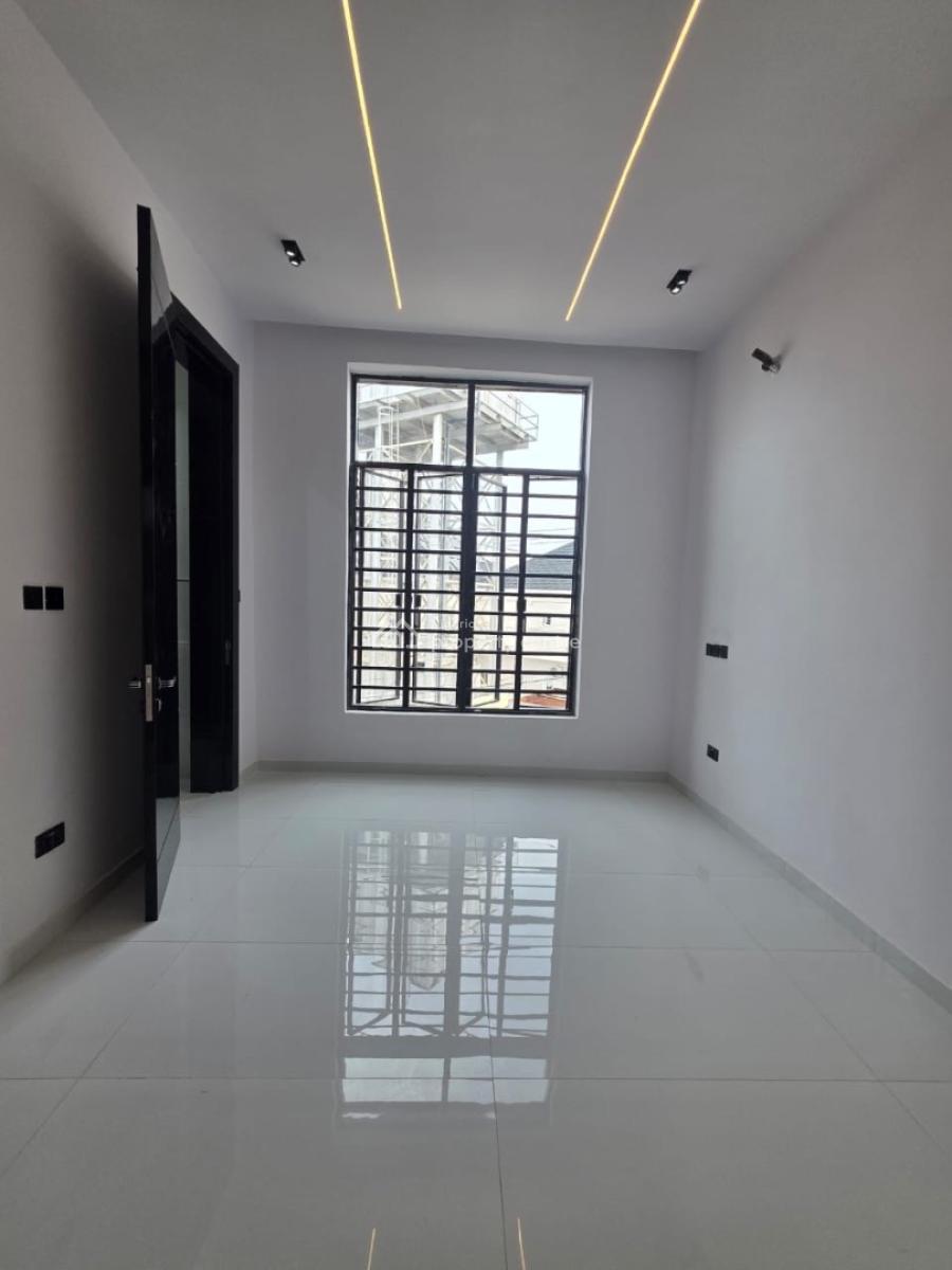 Spacious 5bedroom Fully Detached House with Pool and Bq, Ikota Lekki, Lekki, Lagos, Detached Duplex for Sale