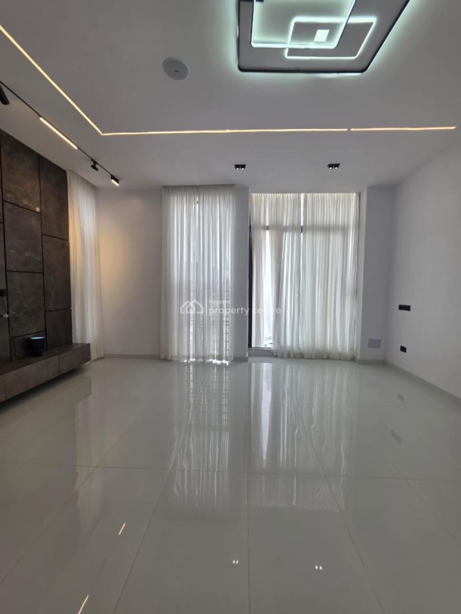 Spacious 5bedroom Fully Detached House with Pool and Bq, Ikota Lekki, Lekki, Lagos, Detached Duplex for Sale