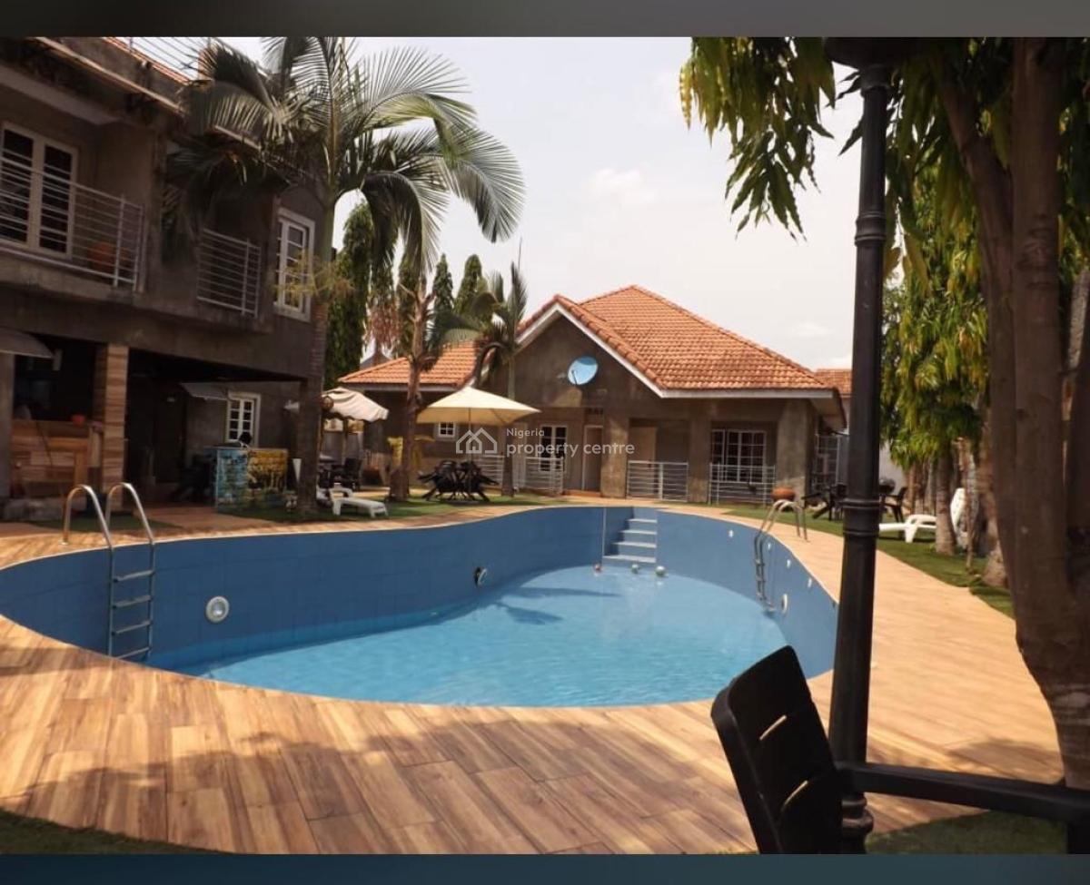 Distress Property, at World Bank/ Federal Housing Estate., Owerri Municipal, Imo, Detached Duplex for Sale