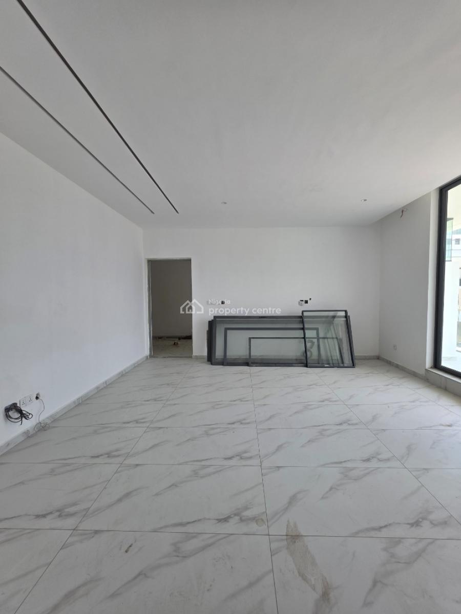 Luxury 2 Bedroom Apartment with Excellent Finishing, Lekki Phase 1, Lekki, Lagos, Flat / Apartment for Sale