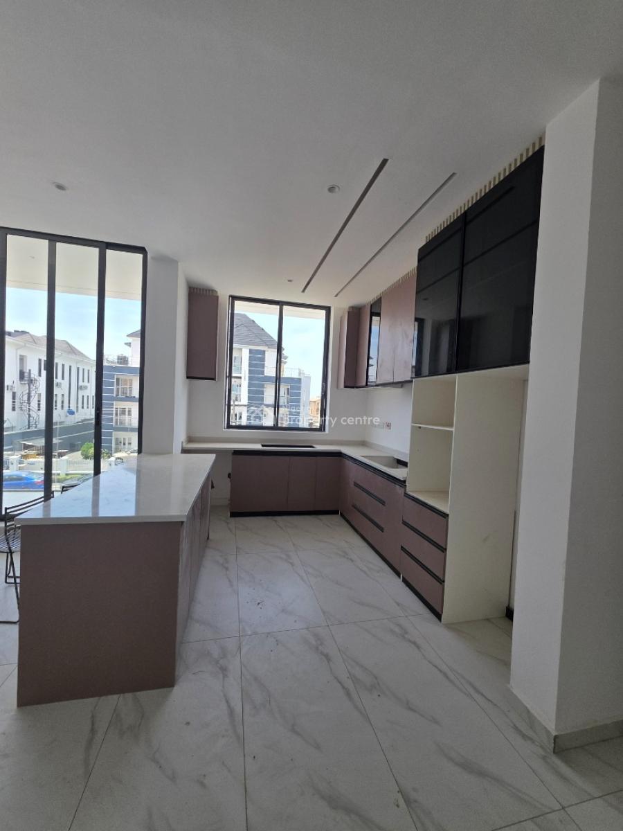 Luxury 2 Bedroom Apartment with Excellent Finishing, Lekki Phase 1, Lekki, Lagos, Flat / Apartment for Sale