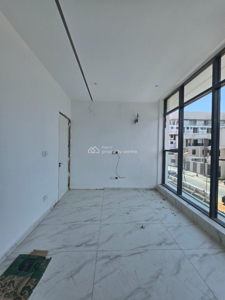 Luxury 2 Bedroom Apartment with Excellent Finishing, Lekki Phase 1, Lekki, Lagos, Flat / Apartment for Sale