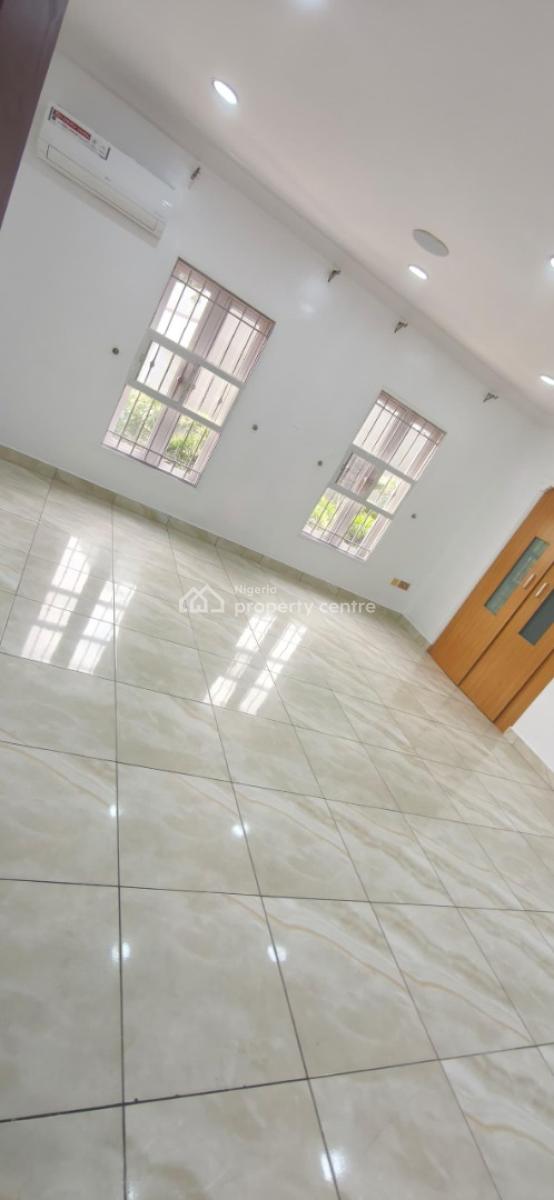 Spacious 4-bedroom Terrace Duplex with Bq, Banana Island, Ikoyi, Lagos, House for Rent