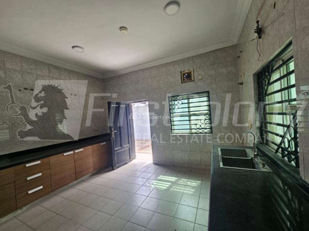 Massive, Private 4 Bedroom Detached House (self Serviced), Lekki Phase 1, Lekki, Lagos, Detached Duplex for Rent