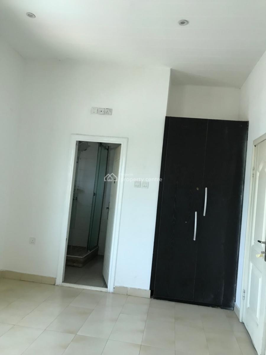 Newly Renovated 5 Bedroom Fully Detached Swimming Pool @lekki Phase 1, Lekki Phase 1, Lekki, Lagos, Detached Duplex for Rent