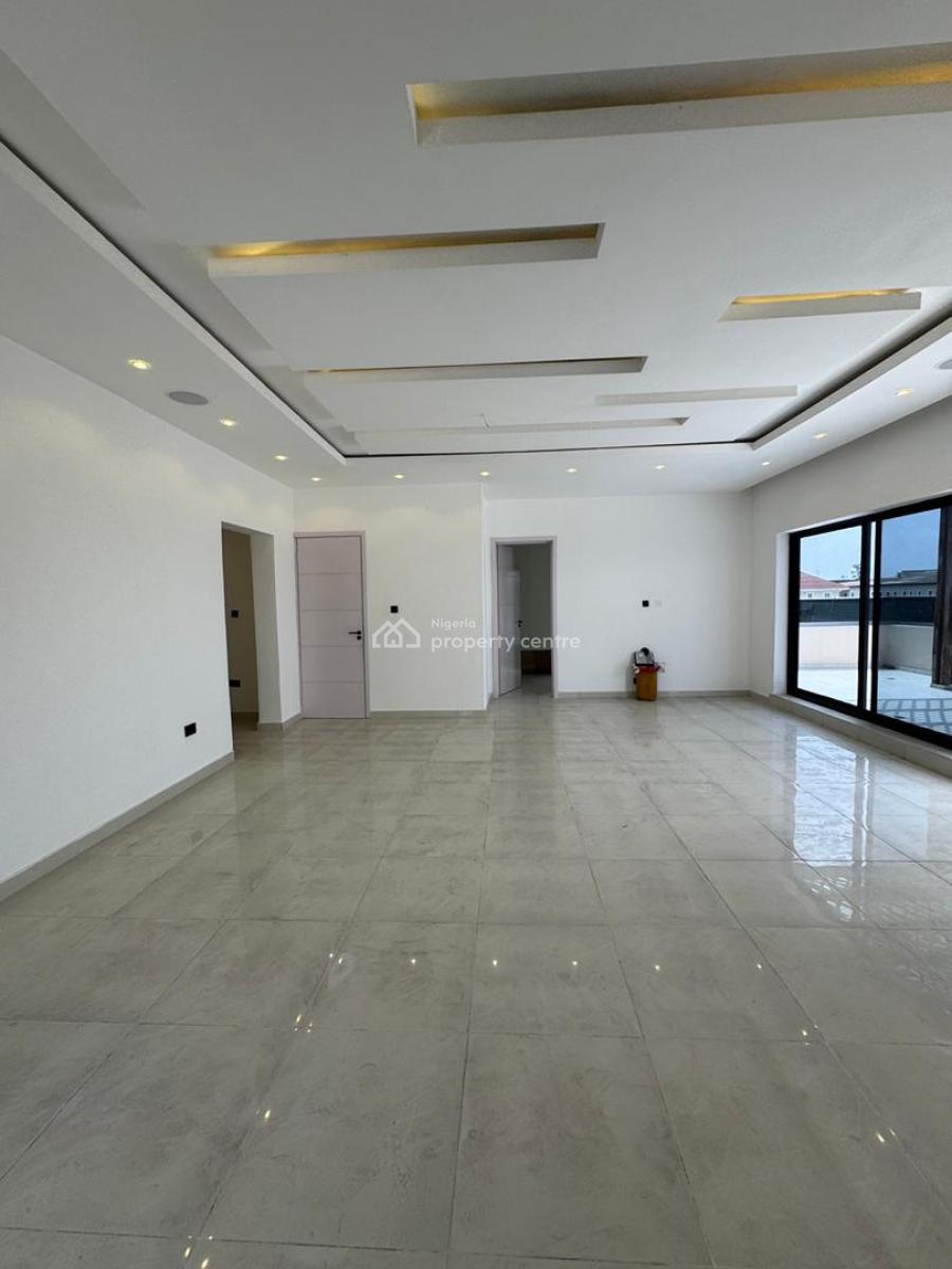6-bedroom Fully Detached Duplex + 2 Bqs & Cinema, Lekki Phase 1, Lekki, Lagos, Detached Duplex for Sale