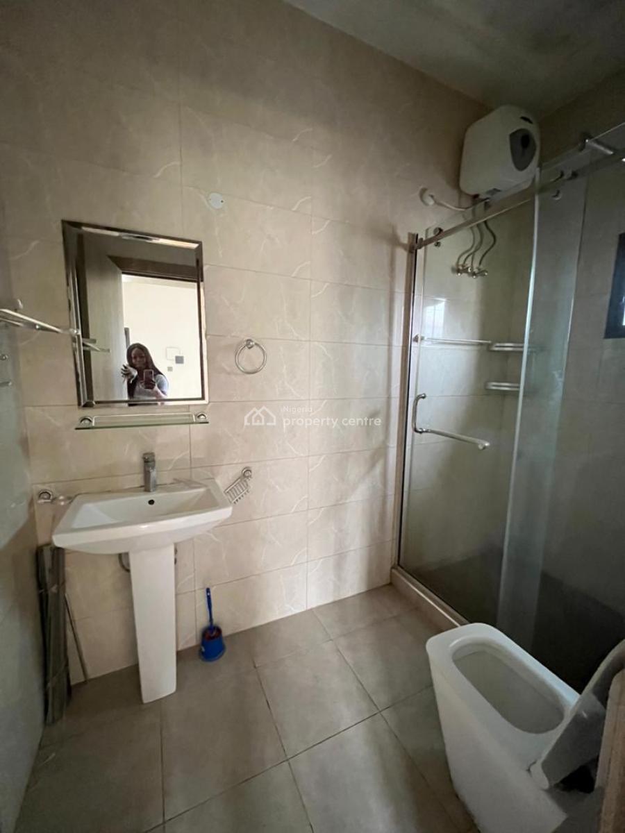 Luxury 3-bedroom Apartment (first Floor), Jahi, Abuja, Flat / Apartment for Sale