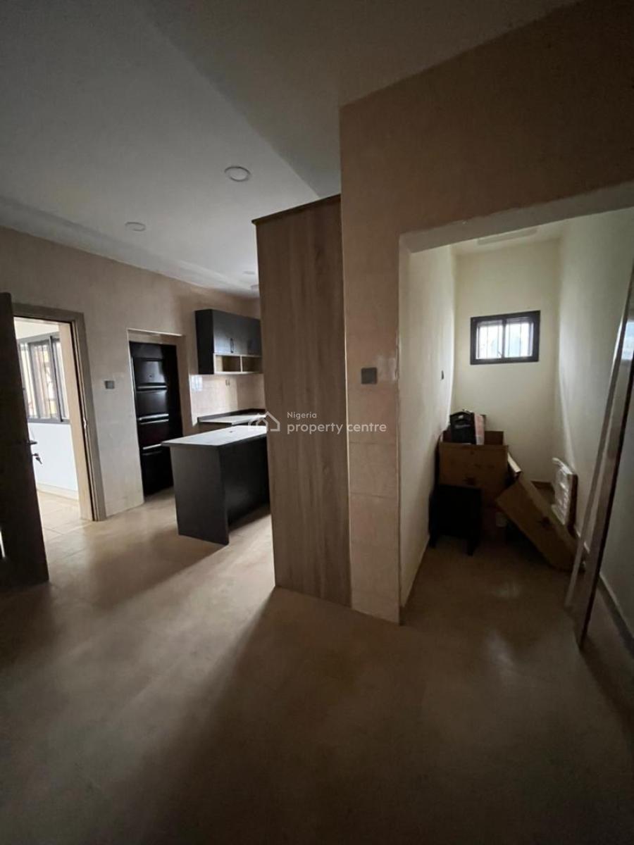 Luxury 3-bedroom Apartment (first Floor), Jahi, Abuja, Flat / Apartment for Sale