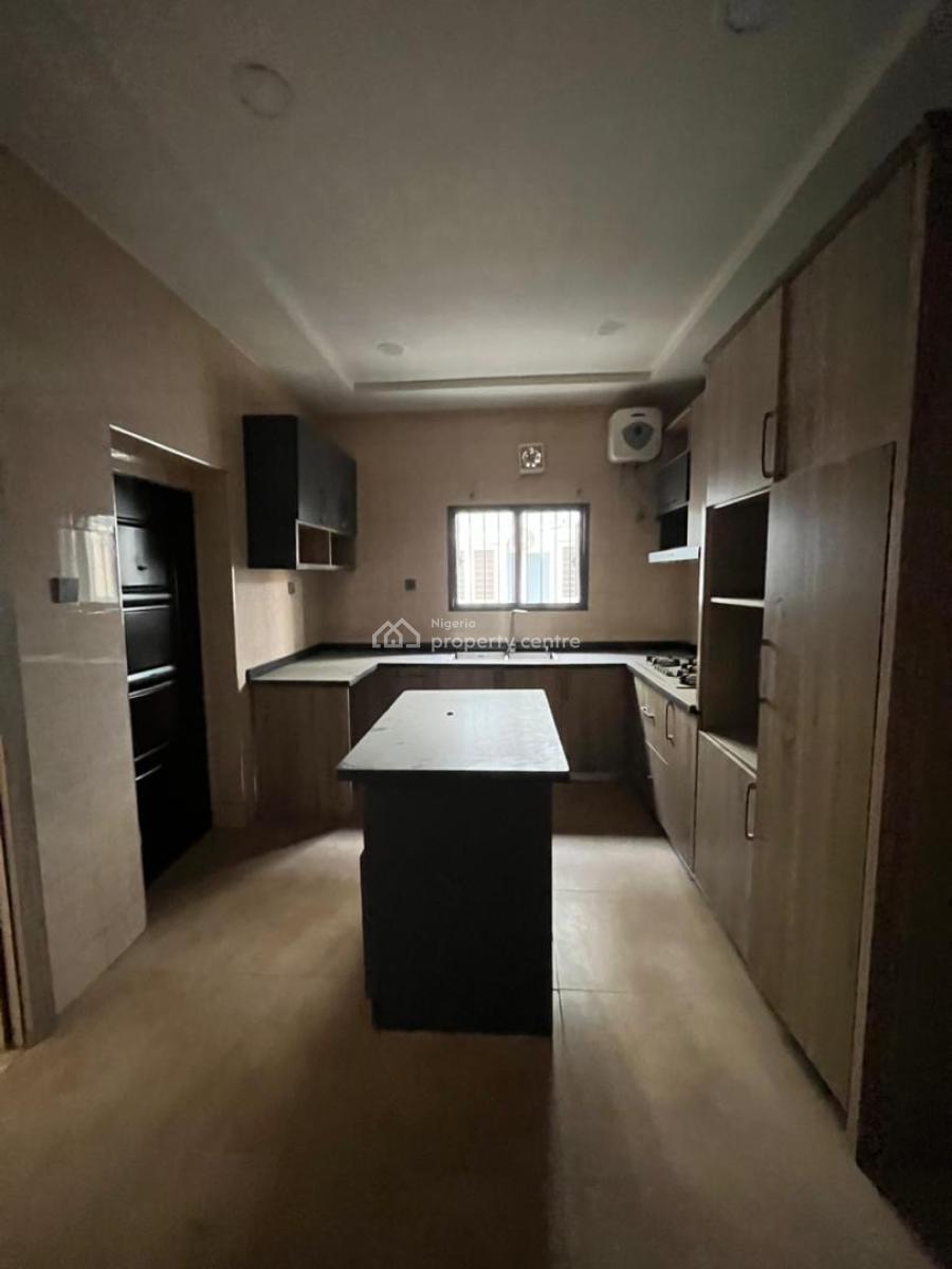 Luxury 3-bedroom Apartment (first Floor), Jahi, Abuja, Flat / Apartment for Sale