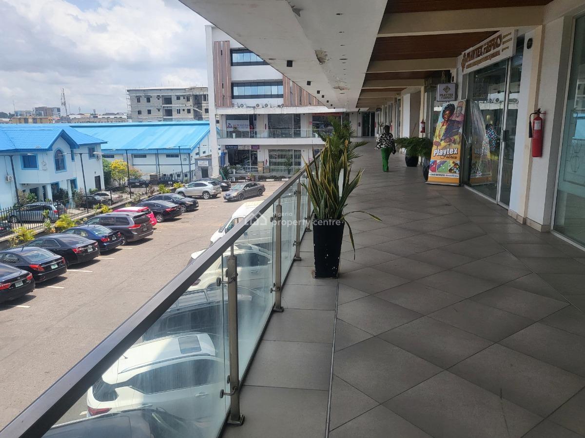 61sqm at Space Town Square Mall, Obafemi Awolowo Way, Ikeja, Lagos, Restaurant / Bar for Rent