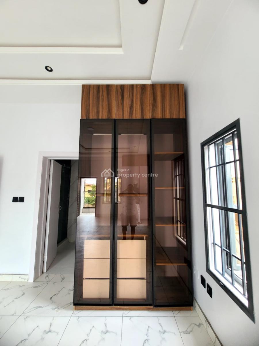 Luxury 4-bedroom Semi Detached Duplex, Gra Phase 1, Magodo, Lagos, Semi-detached Duplex for Sale