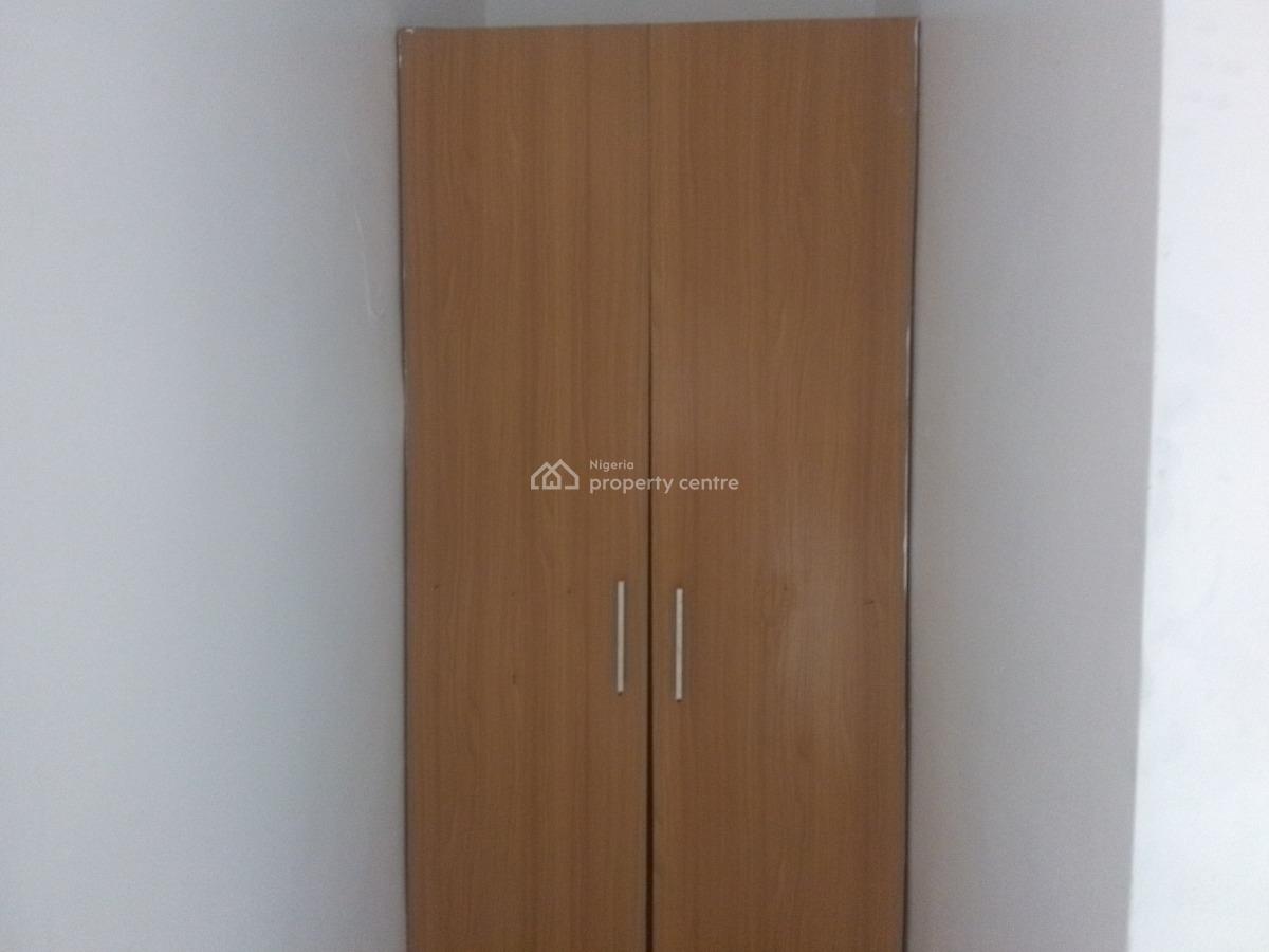 Spacious Luxury 3 Bedroom Flat with Excellent Features, Goodness Estate, Ogombo, Ajah, Lagos, Flat / Apartment for Rent