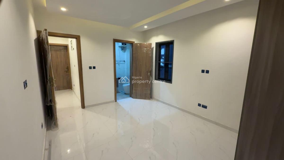 2bedroom Apartment Available, Salem Ilasan, Lekki Phase 2, Lekki, Lagos, Flat / Apartment for Rent