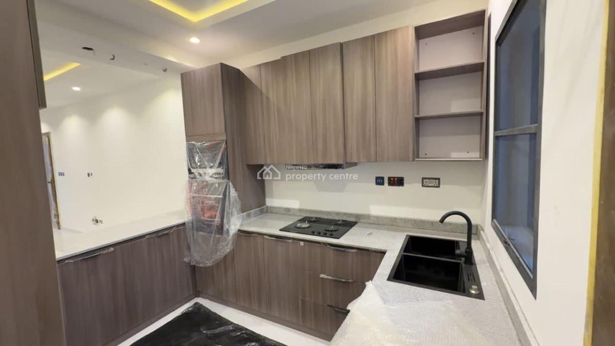 2bedroom Apartment Available, Salem Ilasan, Lekki Phase 2, Lekki, Lagos, Flat / Apartment for Rent