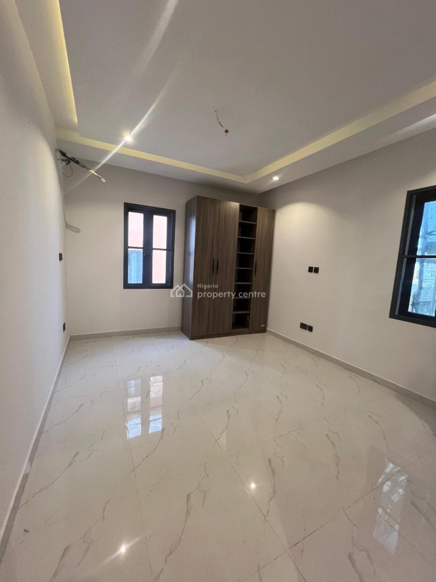 2bedroom Apartment Available, Salem Ilasan, Lekki Phase 2, Lekki, Lagos, Flat / Apartment for Rent
