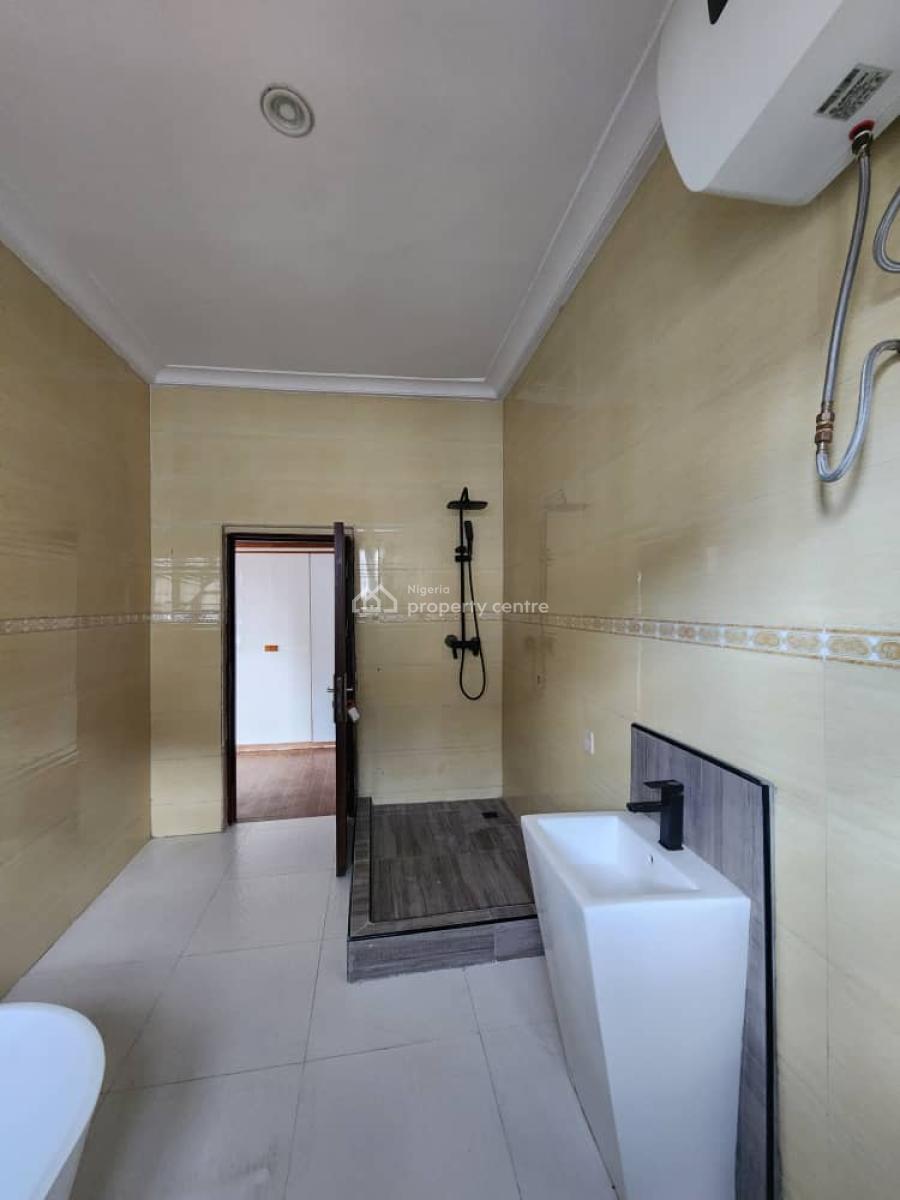 Exquisite Spacious Fully Detached 5 Bedroom Detached House with Bq, Idado Estate, Before Chevron (coming From Lekki), Lekki, Lagos, Detached Duplex for Sale